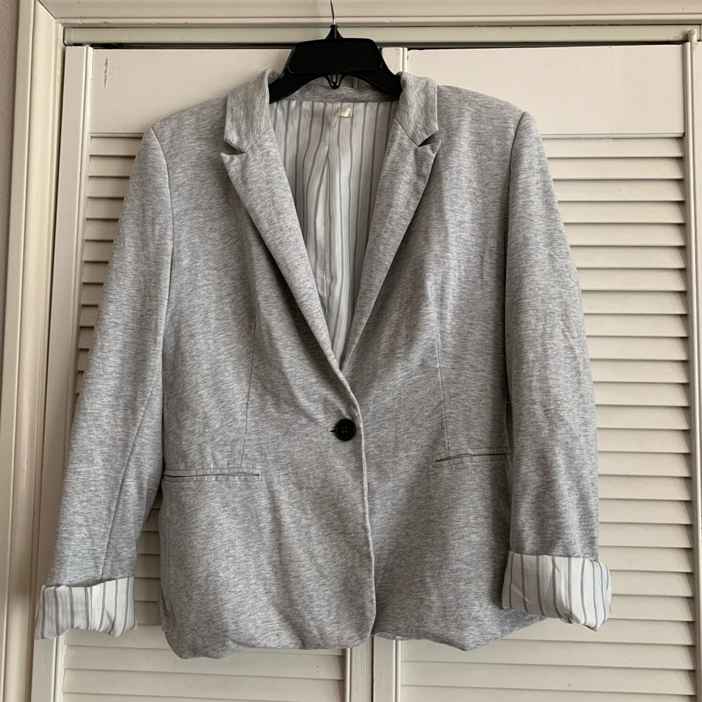 Gray blazer